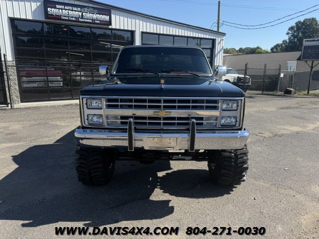 1985 Chevrolet K-10 Squarebody Lifted 4X4 - Photo 8 - North Chesterfield, VA 23237