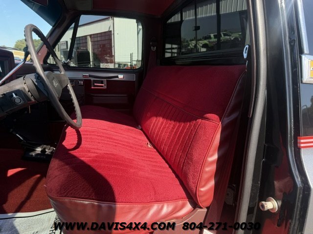 1985 Chevrolet K-10 Squarebody Lifted 4X4 - Photo 10 - North Chesterfield, VA 23237