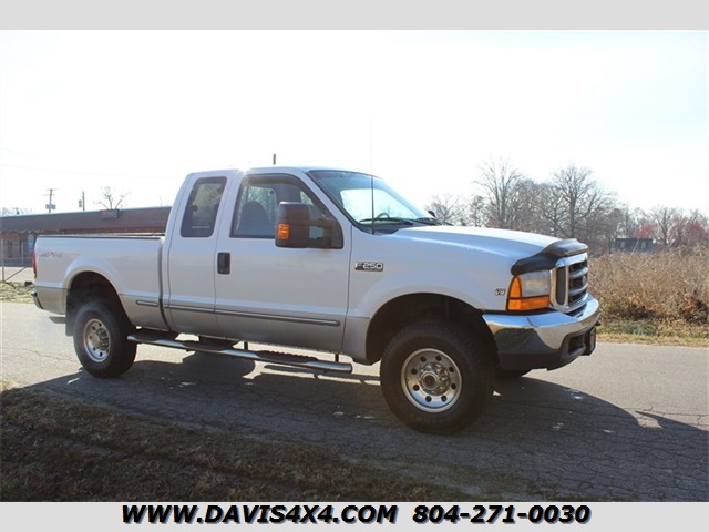 1999 Ford F-250 Super Duty XLT 4X4 Extended Cab Short Bed Loaded