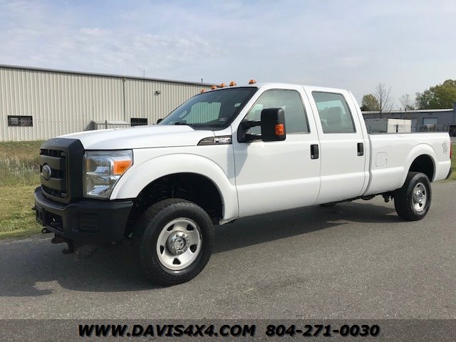 2016 Ford F-250 XL Crew Cab Long Bed 4x4 Pickup - Photo 1 - North Chesterfield, VA 23237