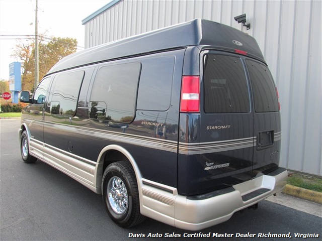 2005 Chevrolet Express 2500 Starcraft