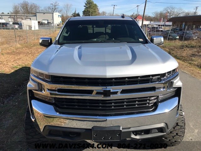 2020 Chevrolet Silverado 1500 Full Size Crew Cab Short Bed LT Lifted Pickup