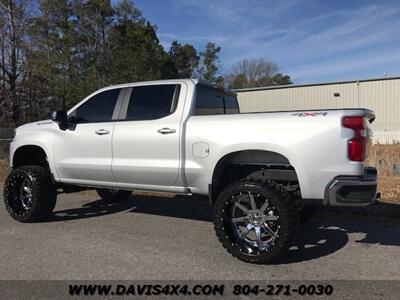 2020 Chevrolet Silverado 1500 Full Size Crew Cab Short Bed LT Lifted Pickup   - Photo 2 - North Chesterfield, VA 23237