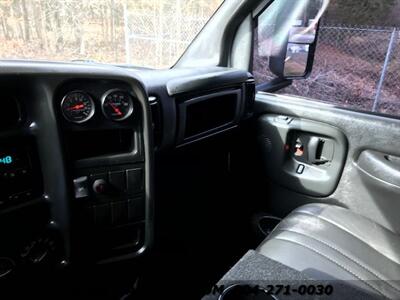 2006 CHEVROLET Kodiak/Topkick C4500 Duramax Turbo Diesel 6.6L Crew Cab  Long Box Truck - Photo 27 - North Chesterfield, VA 23237