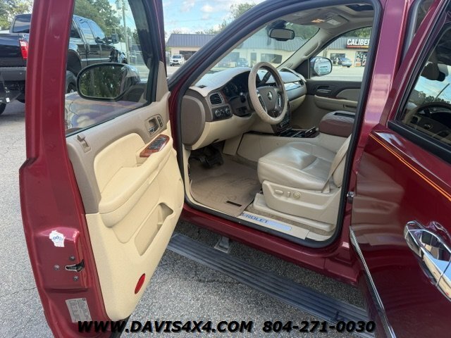 2009 Chevrolet Suburban LTZ - Photo 10 - North Chesterfield, VA 23237