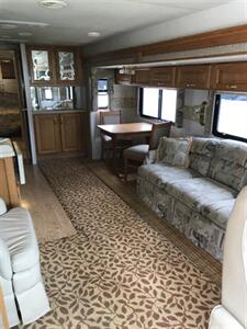 2002 Newmar Kountry Star Model KSDP 37.5 Ft Diesel Class A Pusher Camper/RV  Motorhome With Dual Slides - Photo 15 - North Chesterfield, VA 23237