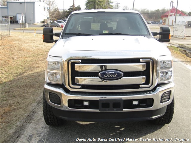 2015 Ford F-250 Super Duty XLT Lifted 4X4 Crew Cab Short Bed