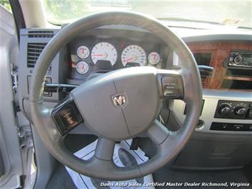 2006 Dodge Ram 1500 SLT 4X4 Hemi Crew Quad Cab Short Bed   - Photo 6 - North Chesterfield, VA 23237