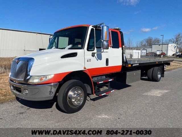 2007 INTERNATIONAL Navistar 4300 Extended Cab Rollback/Wrecker Two Car ...