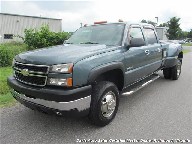 2006 Chevrolet Silverado 3500 HD LT Crew Cab Long Bed Dually