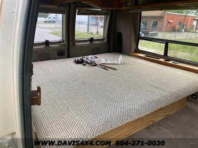 1995 Ford E-150 Econoline Custom High Top Conversion Van   - Photo 10 - North Chesterfield, VA 23237