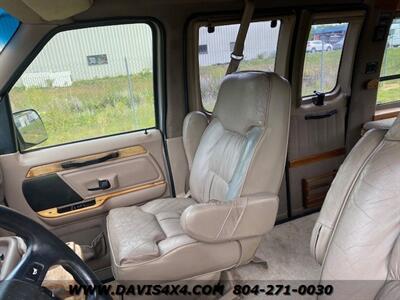 1995 Ford E-150 Econoline Custom High Top Conversion Van   - Photo 9 - North Chesterfield, VA 23237