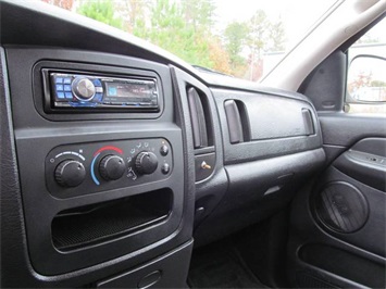 2003 Dodge Ram 3500 SLT (SOLD)   - Photo 19 - North Chesterfield, VA 23237