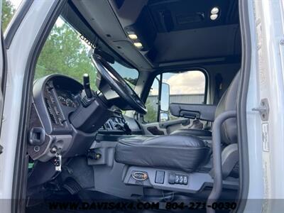 2012 Freightliner M2   - Photo 11 - North Chesterfield, VA 23237