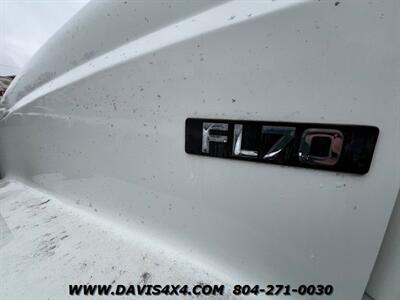 2001 Freightliner FL70 - Photo 10 - North Chesterfield, VA 23237