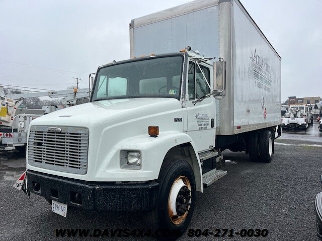 2001 Freightliner FL70 - Photo 5 - North Chesterfield, VA 23237