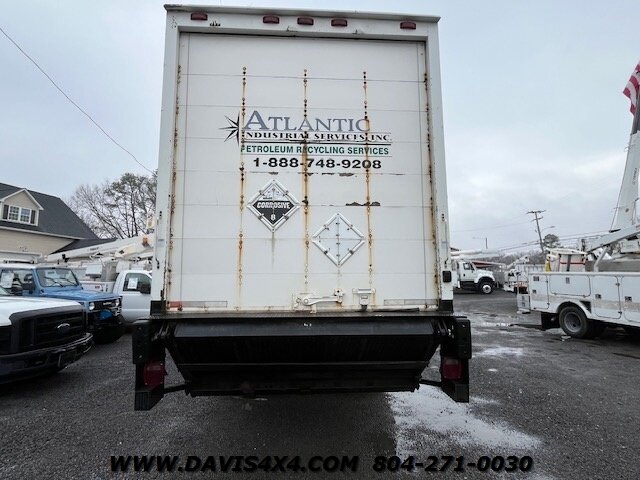 2001 Freightliner FL70 - Photo 7 - North Chesterfield, VA 23237