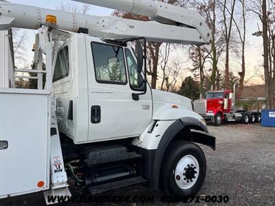2007 International 7300 Altec 4X4 Bucket Truck   - Photo 6 - North Chesterfield, VA 23237