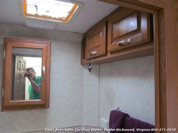 2004 Dutchmen Express Chevrolet RV Camper by Four Winds Adventures M-28A (SOLD)   - Photo 19 - North Chesterfield, VA 23237