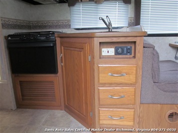 2004 Dutchmen Express Chevrolet RV Camper by Four Winds Adventures M-28A (SOLD)   - Photo 13 - North Chesterfield, VA 23237