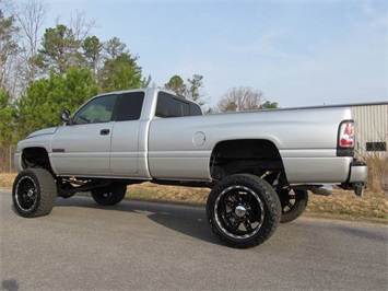 2000 Dodge Ram 2500 SLT (SOLD)   - Photo 3 - North Chesterfield, VA 23237