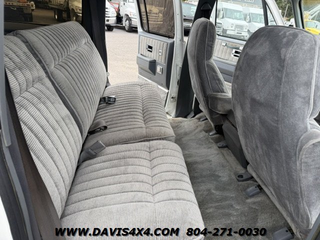 1990 GMC Suburban V1500 Squarebody 4x4 - Photo 24 - North Chesterfield, VA 23237