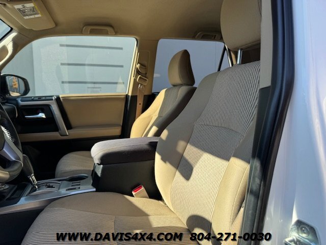 2015 Toyota 4Runner Lifted 4X4 - Photo 29 - North Chesterfield, VA 23237