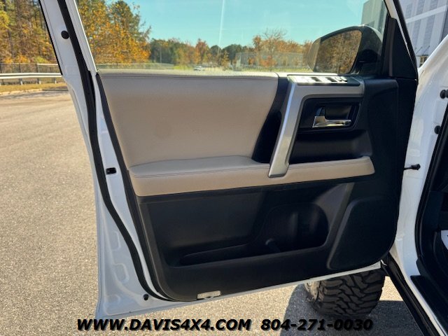 2015 Toyota 4Runner Lifted 4X4 - Photo 31 - North Chesterfield, VA 23237