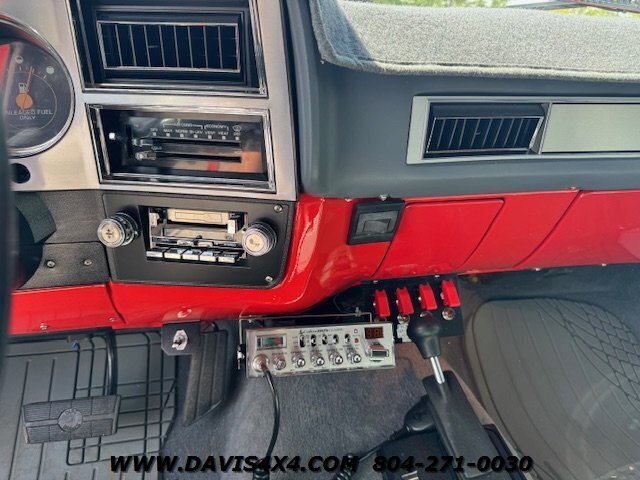 1987 Chevrolet Suburban V-10 Squarebody - Photo 14 - North Chesterfield, VA 23237
