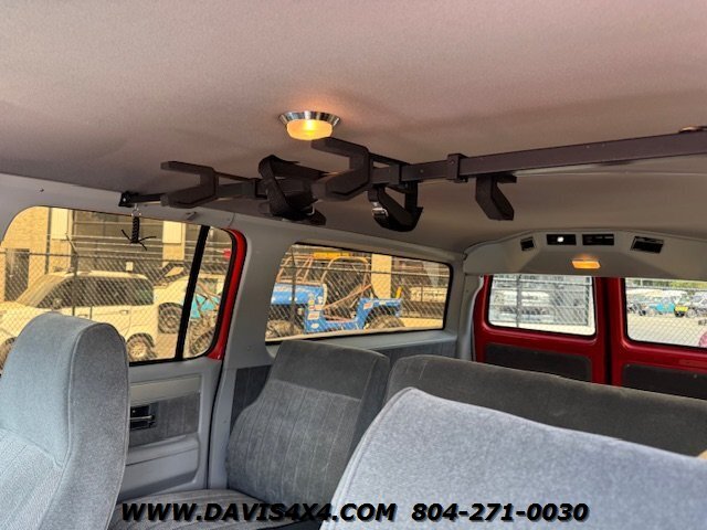 1987 Chevrolet Suburban V-10 Squarebody - Photo 20 - North Chesterfield, VA 23237