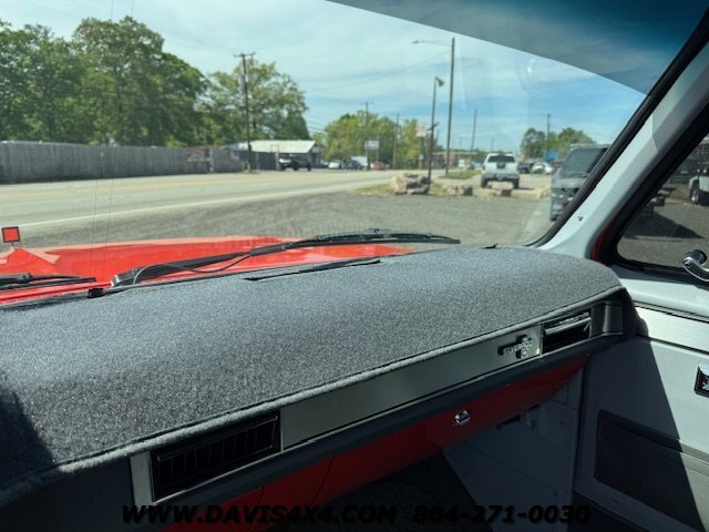 1987 Chevrolet Suburban V-10 Squarebody - Photo 17 - North Chesterfield, VA 23237