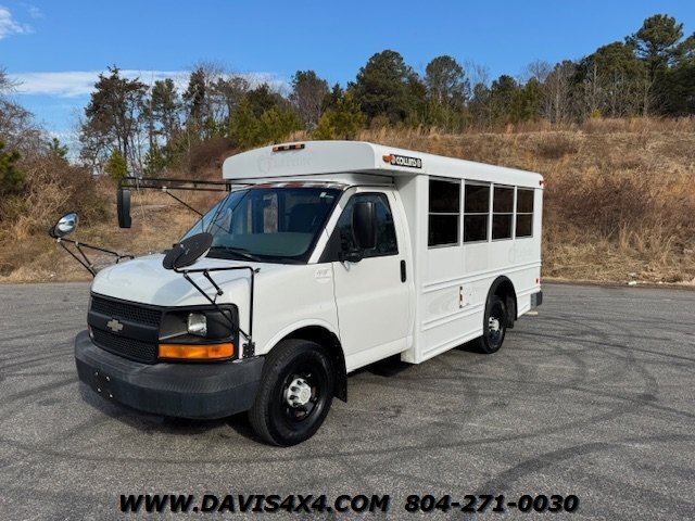 2007 Chevrolet Express 3500 Collins Shuttle Bus/Daycare Unit  