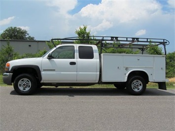 2006 GMC Sierra 2500HD (SOLD)   - Photo 2 - North Chesterfield, VA 23237