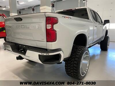 2019 Chevrolet Silverado 1500 Crew/Double Cab LT Lifted 4x4 Pickup   - Photo 4 - North Chesterfield, VA 23237