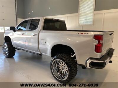 2019 Chevrolet Silverado 1500 Crew/Double Cab LT Lifted 4x4 Pickup   - Photo 20 - North Chesterfield, VA 23237