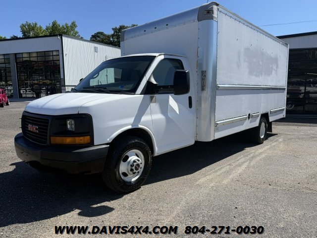2014 GMC Savana 3500 Box Van   - Photo 1 - North Chesterfield, VA 23237