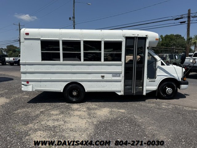 2003 CHEVROLET Express 3500 Blue Bird Mini Bus - Photo 6 - North Chesterfield, VA 23237
