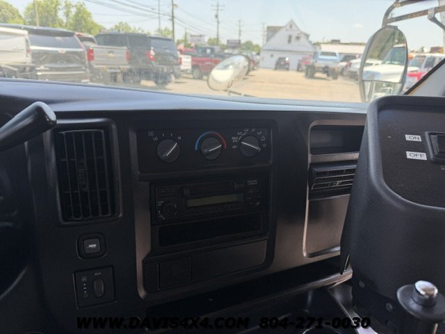 2003 CHEVROLET Express 3500 Blue Bird Mini Bus - Photo 16 - North Chesterfield, VA 23237
