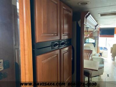 2006 Freightliner Damon Tuscany 4074 Custom Chassis Motorhome Coach Camper   - Photo 32 - North Chesterfield, VA 23237