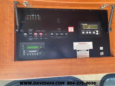 2006 Freightliner Damon Tuscany 4074 Custom Chassis Motorhome Coach Camper   - Photo 50 - North Chesterfield, VA 23237