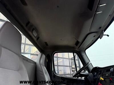 2006 Freightliner M2 106   - Photo 52 - North Chesterfield, VA 23237