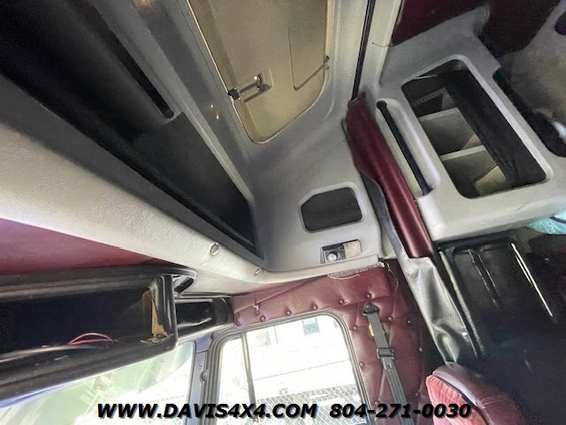 2000 Freightliner Conventional XL XL - Photo 25 - North Chesterfield, VA 23237