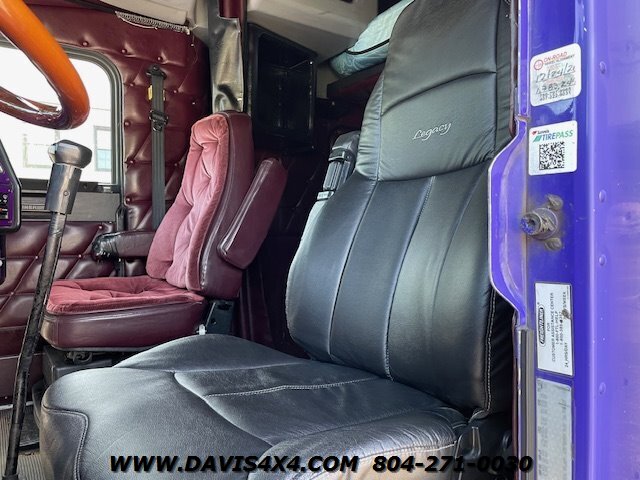 2000 Freightliner Conventional XL XL - Photo 19 - North Chesterfield, VA 23237