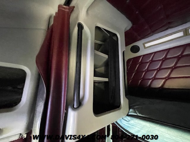 2000 Freightliner Conventional XL XL - Photo 33 - North Chesterfield, VA 23237