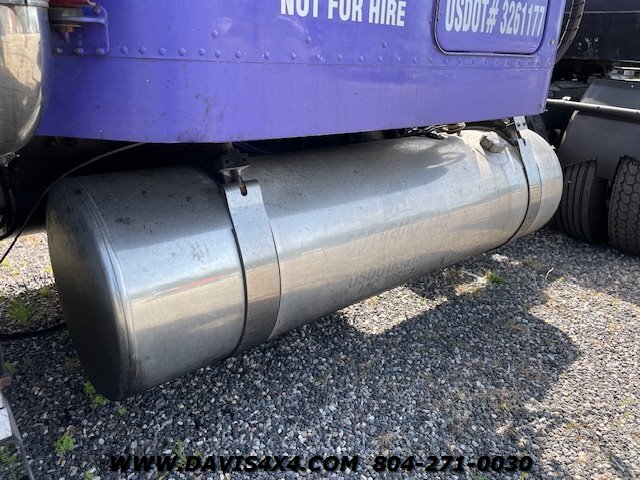 2000 Freightliner Conventional XL XL - Photo 6 - North Chesterfield, VA 23237