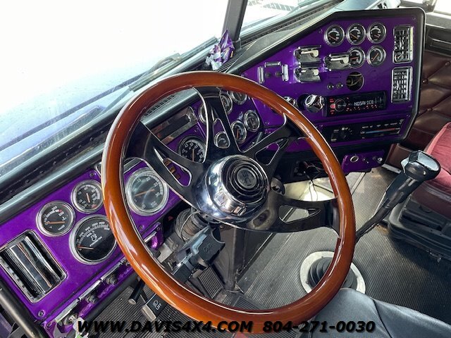 2000 Freightliner Conventional XL XL - Photo 20 - North Chesterfield, VA 23237