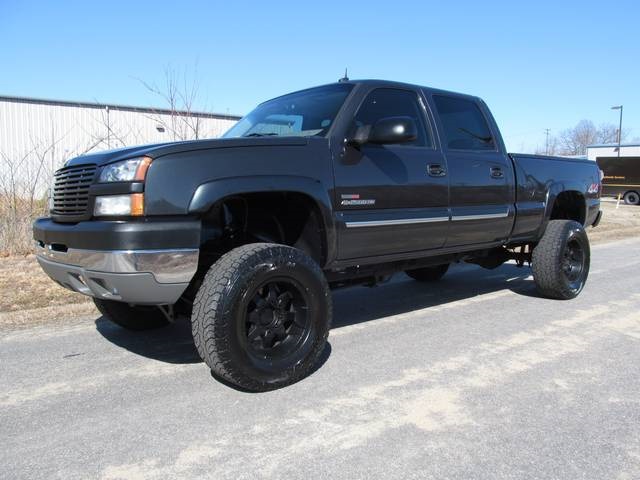 2004 Chevrolet Silverado 2500 LS (SOLD)