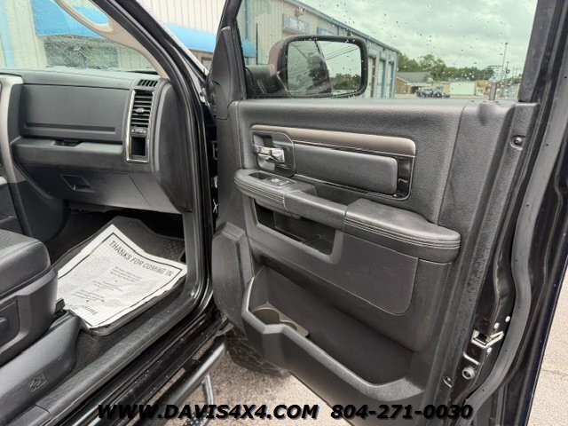 2016 RAM 1500 Sport Crew Cab 4x4 Hemi - Photo 19 - North Chesterfield, VA 23237