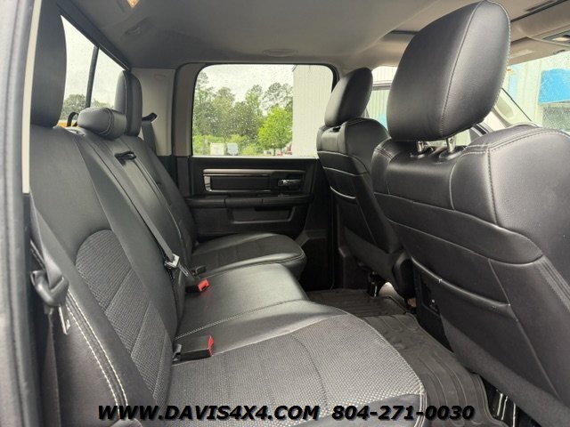 2016 RAM 1500 Sport Crew Cab 4x4 Hemi - Photo 18 - North Chesterfield, VA 23237