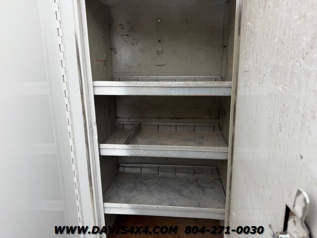 2000 Ford F-650 Superduty Utility Cummins Diesel - Photo 8 - North Chesterfield, VA 23237